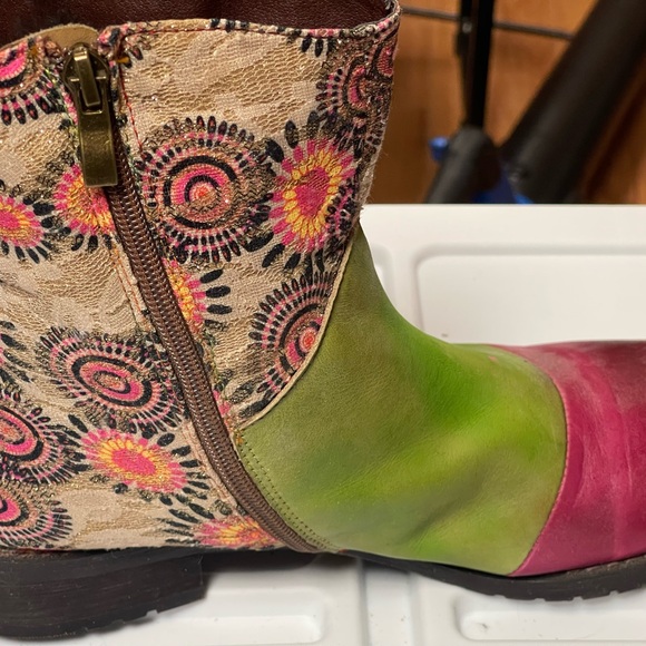 Colorful Women's Leather & Brocade Boots, EU 41 - Picture 3 of 4